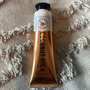 Bath & Body Works Coconut Milk Handcream